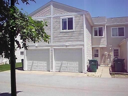 1st image of 491 Meadow Green Ln