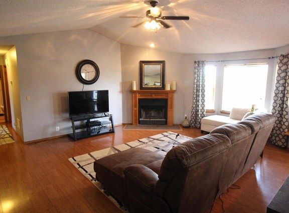 4th image of 1106 Woodland Dr