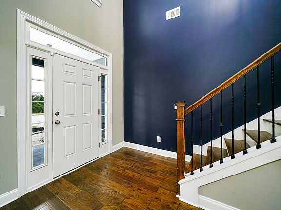 2nd image of 1760 Davenport Drive