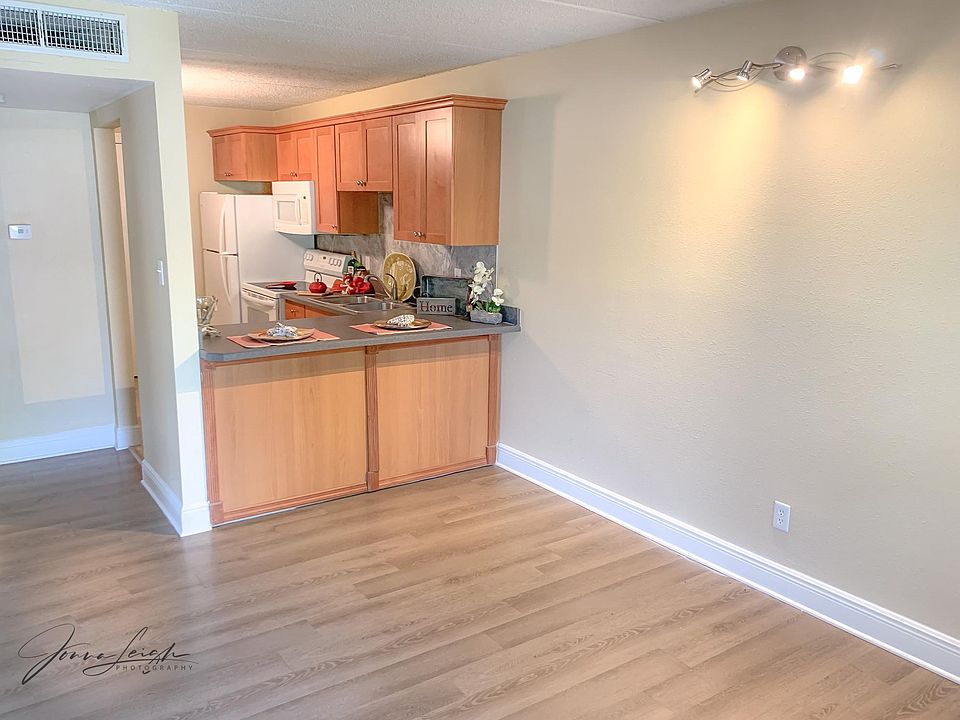 1st image of 3506 W Azeele St #390