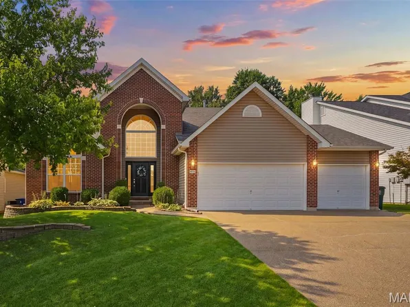 312 Open Country Dr, Wentzville, MO 63385