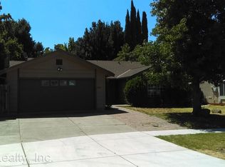 1950 Pebblewood Dr, Sacramento, CA 95833