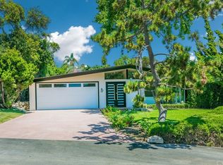 8 Packet Rd, Rancho Palos Verdes, CA 90275