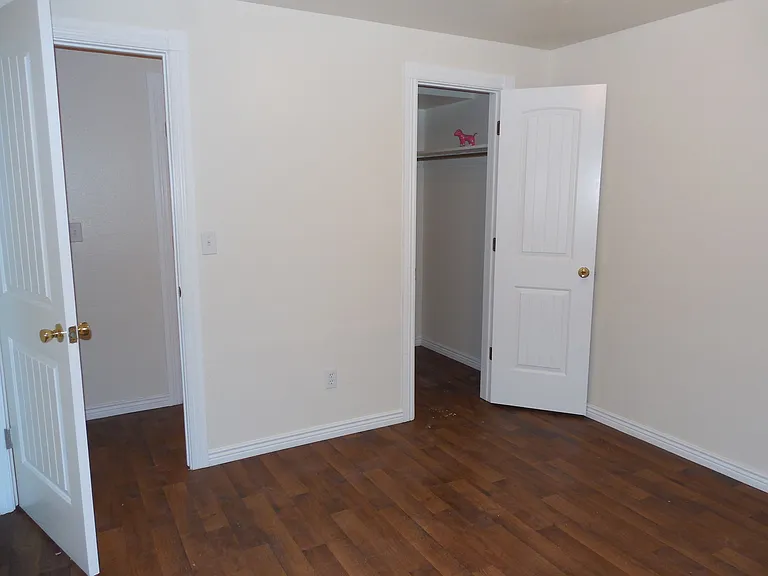 4955 Moorhead Ave #C — Photo 8
