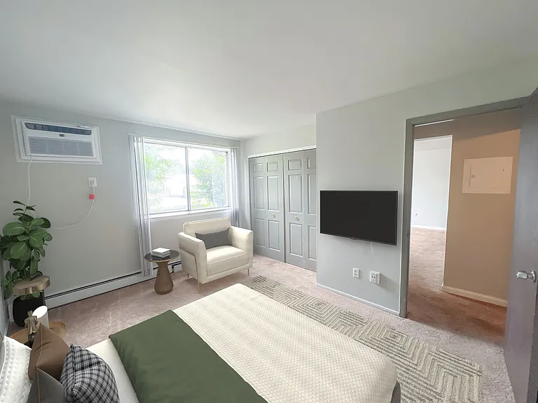 Stacey Ann Apartments — Photo 4