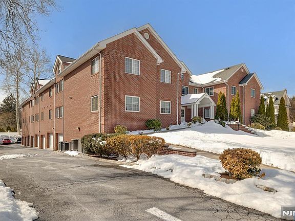 2nd image of 199 Union Ave APT 2F