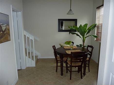 4th image of 123 E Royal Palm Cir APT 107