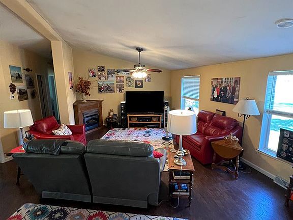 2nd image of 22173 Hilltop Way