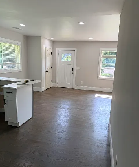 2587 Lancaster Dr #1 — Photo 12