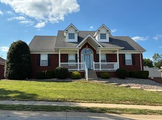 117 Victory Lake Dr, Vine Grove, KY 40175