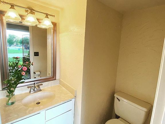 4th image of 3303 W Greenridge Dr APT 8