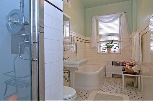 5th image of 4300 N Marine Dr APT 1102