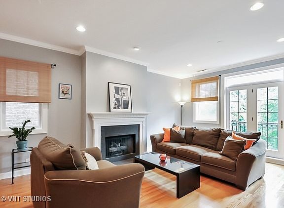 2nd image of 5312 N Winthrop Ave Unit 3N