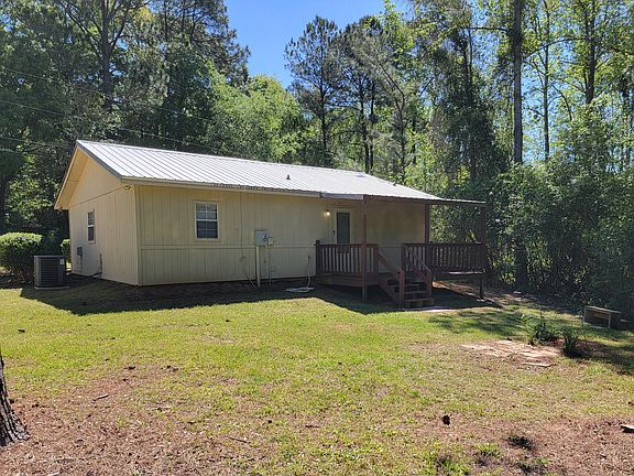 4th image of 40 Private Road 1605