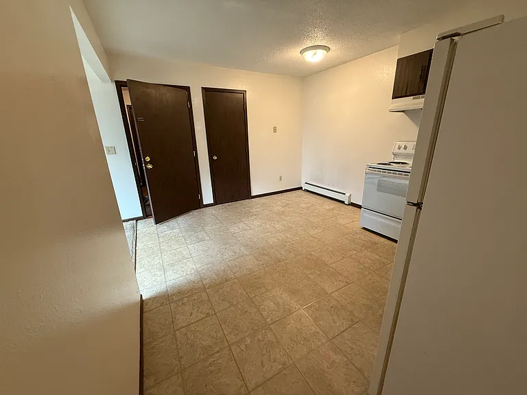 316 SW 21st St #1 — Photo 4