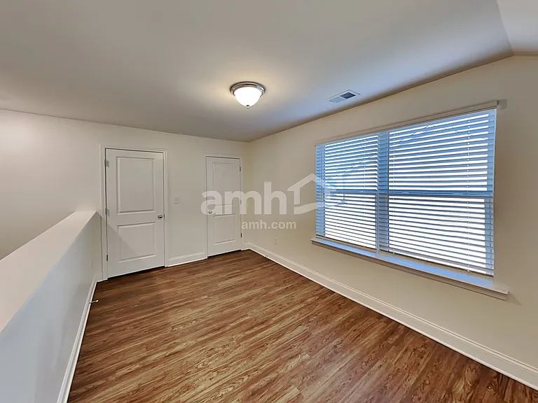 2461 Napa Valley Dr — Photo 9