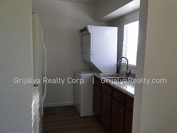 4th image of 1443 S Woodland Ave #1445