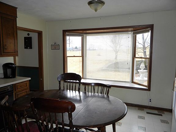 4th image of 600 Vance Dr