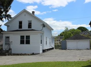 15 Stebbins St, Worcester, MA 01607