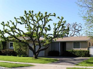 16653 Hamlin St, Van Nuys, CA 91406