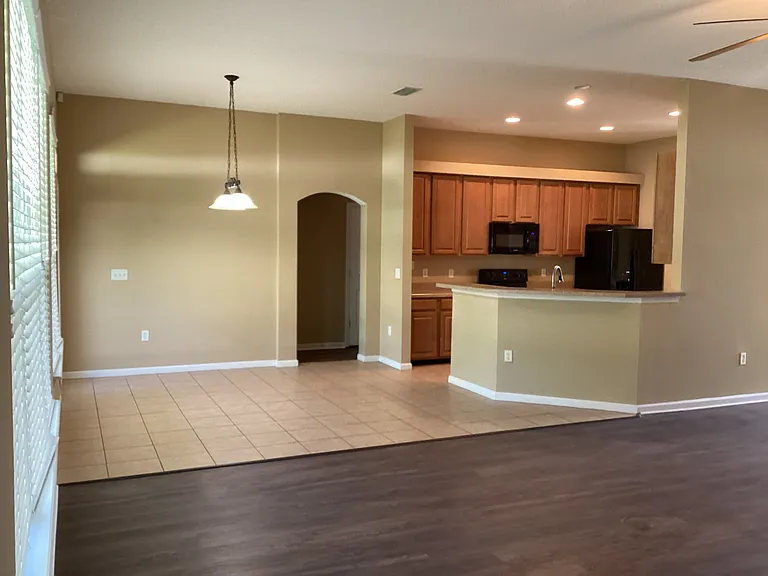 4152 Lonicera Loop — Photo 5