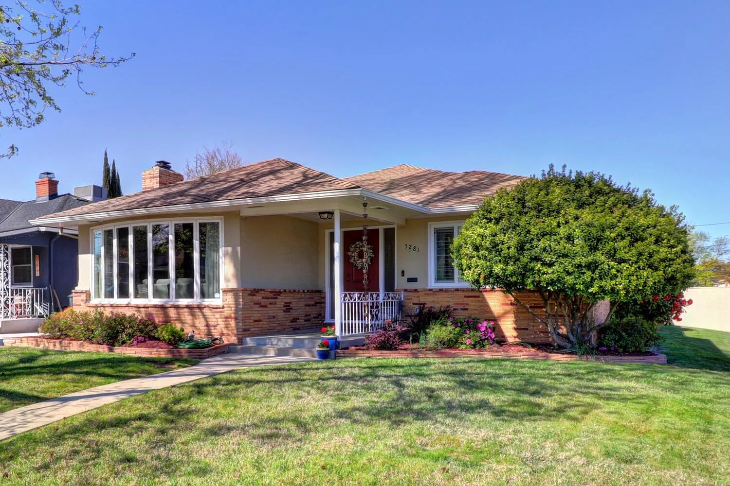 5281 K St photo 1