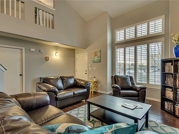 3rd image of 5520 Valley Maple Dr