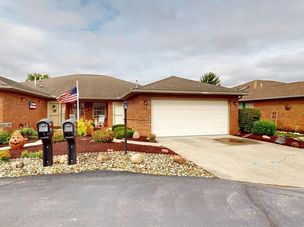 30 Wedgewood Dr, Willard, OH 44890