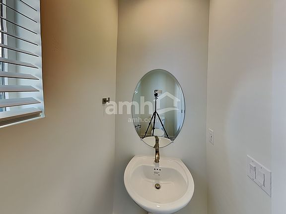 5th image of 3542 N Caitlyn St