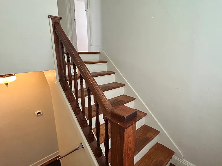 2352 W Madison St — Photo 6