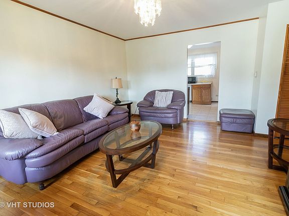 2nd image of 168 E Lincoln Ave