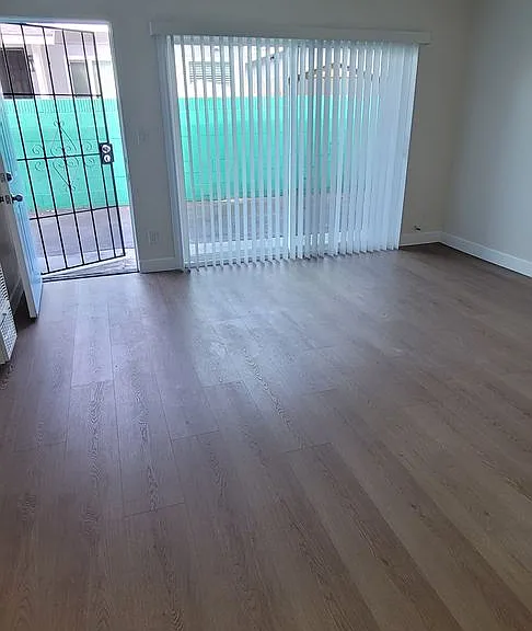 1711 Marine Ave — Photo 2