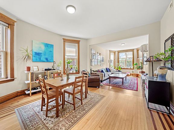 5th image of 3106 W Fullerton Ave #3