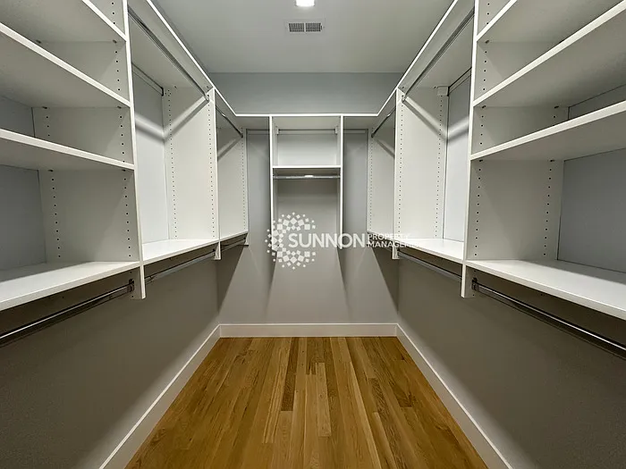 4531 Sampson St — Photo 11