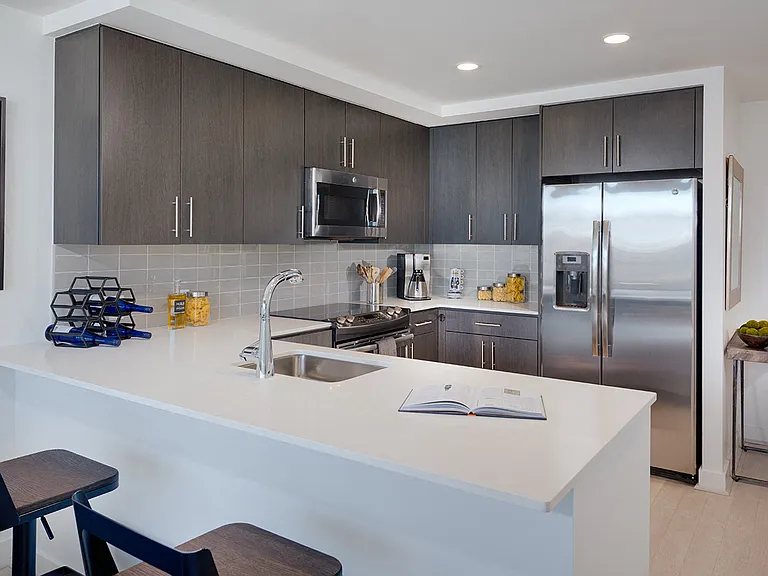 F1RST Residences — Photo 9