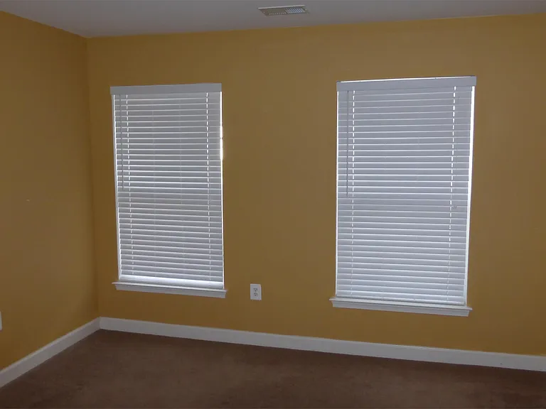 1308 Saunders Dr — Photo 9