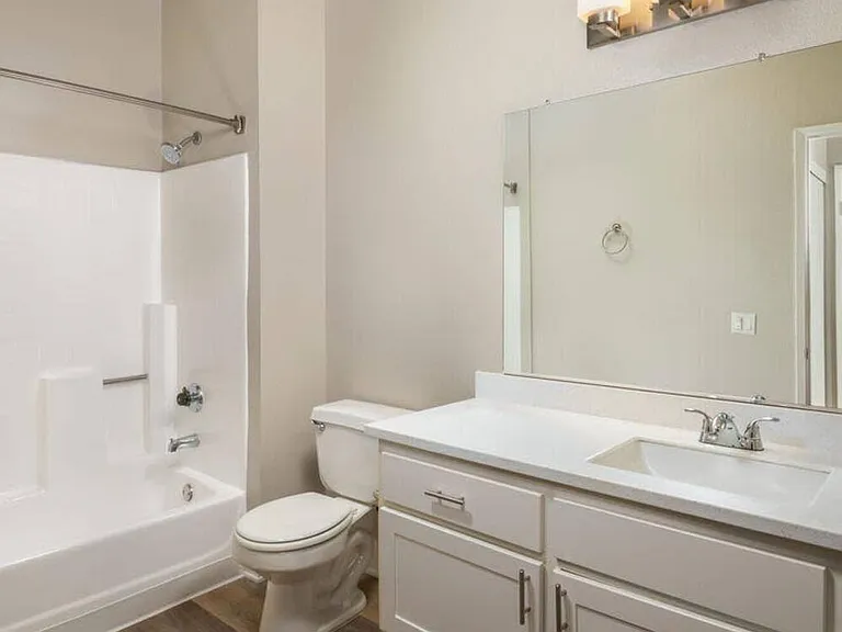 Canyon Crest — Photo 22