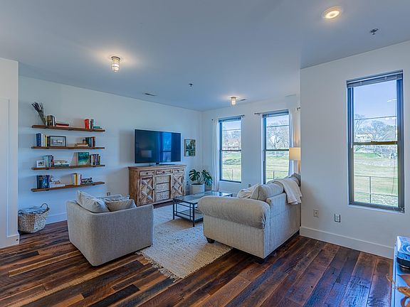 4th image of 1225 4th Ave S APT 203