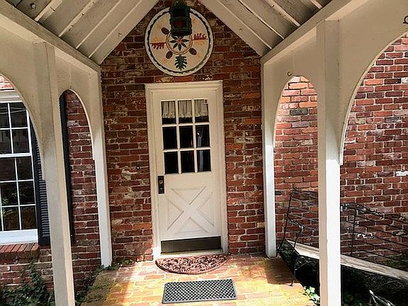 3rd image of 101 Lida Ln