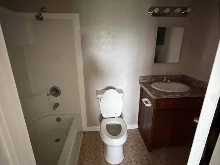 1500 Black Hill Dr #29 — Photo 4