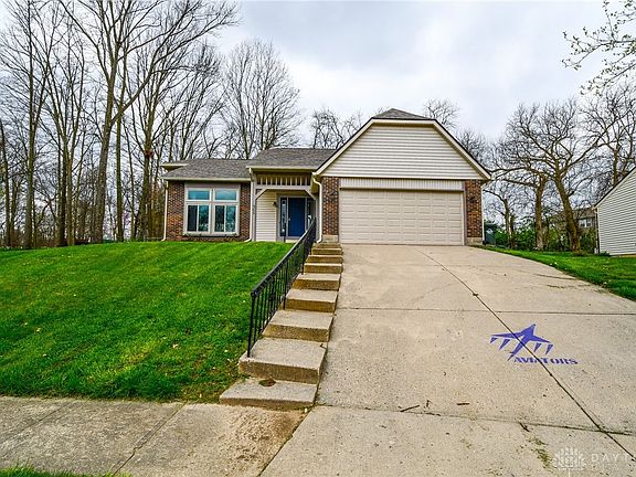 3rd image of 965 Cliffbrook Ct