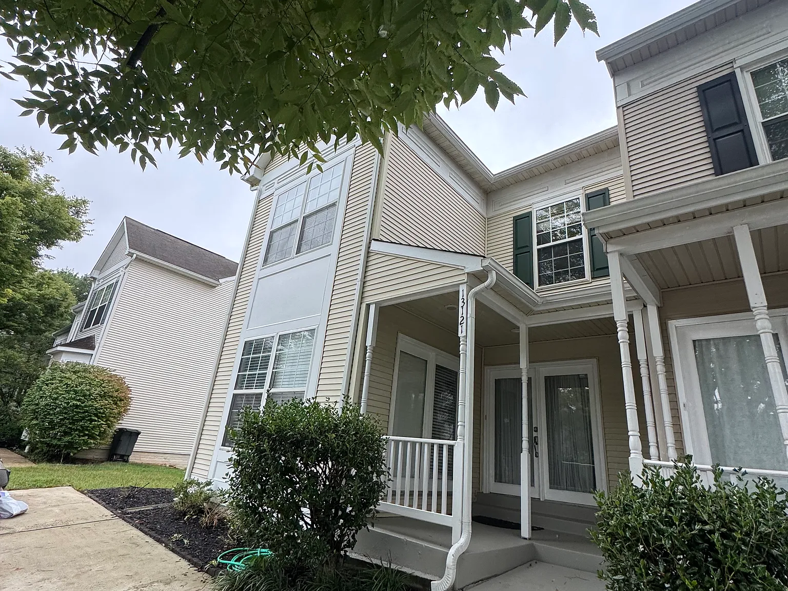 4 bed, 2280 sqft, $3,500 — Photo 4