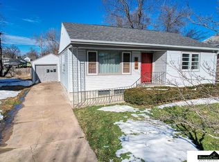 3046 Orchard St, Lincoln, NE 68503