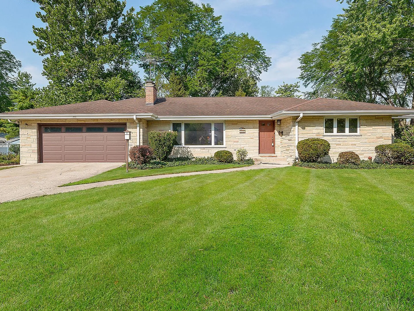 804 Gamon Rd photo 1