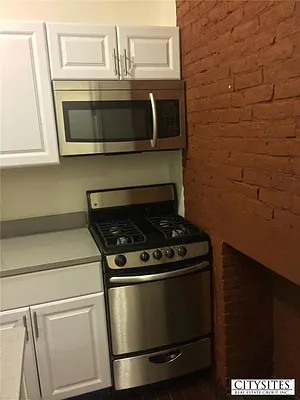 Rented by CitySites Real Estate Group | media 30