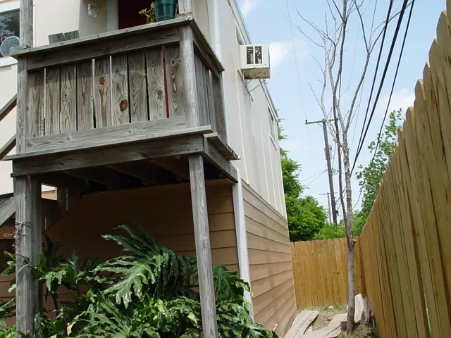 1322 Ormond Dr — Photo 12