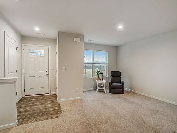 2nd image of 1319 Havenbrook Dr