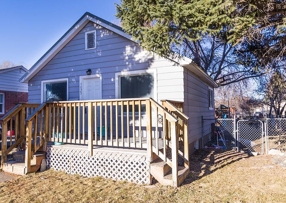 1st image of 1025 Ada Ave