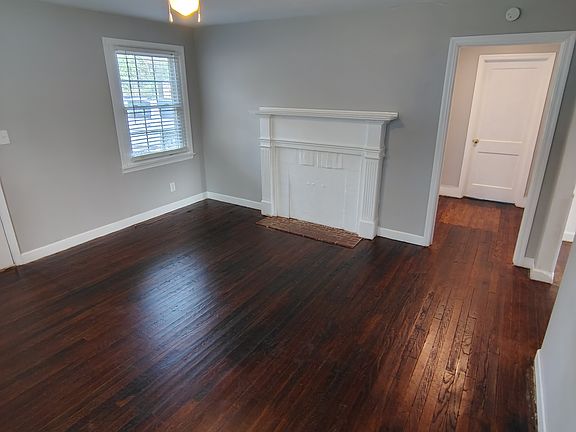5th image of 216 Brookwood Ave