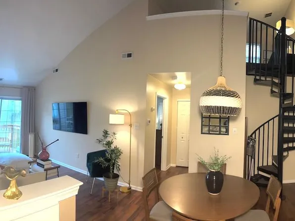 1117 Tristram Cir, Mantua, NJ 08051